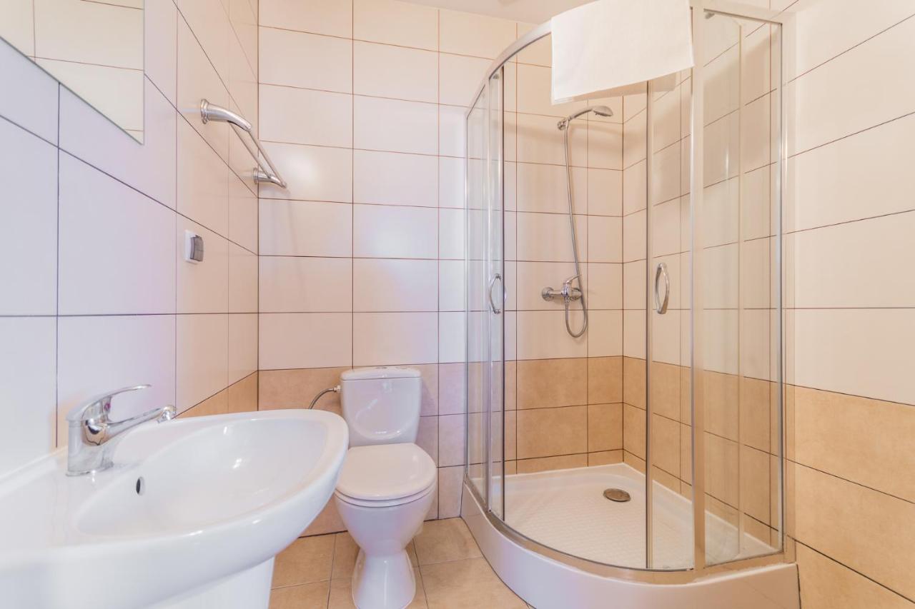 Domki I Pokoje Pod Kogutem - Kwatery Prywatne Stegna  Zewnętrze zdjęcie